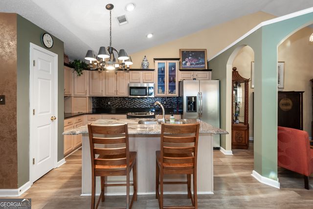 115 Courtyard Lane, Newnan, GA 30265