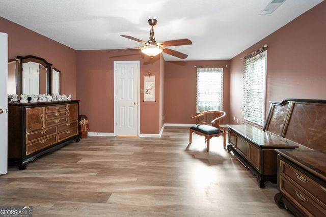 115 Courtyard Lane, Newnan, GA 30265