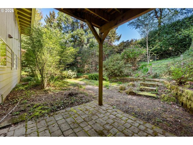 2591 GREENTREE Rd, Lake Oswego, OR 97034