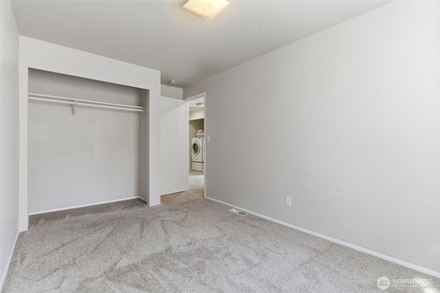 88 NW Lopez Lane, Bremerton, WA 98311