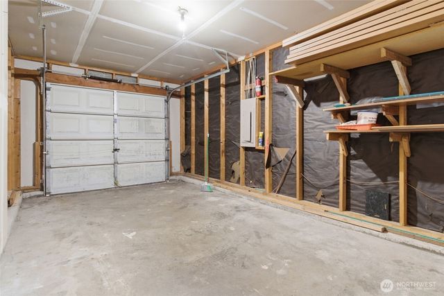 88 NW Lopez Lane, Bremerton, WA 98311