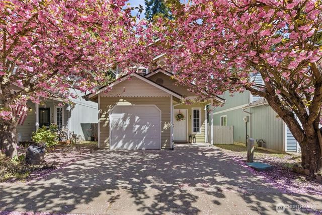 88 NW Lopez Lane, Bremerton, WA 98311