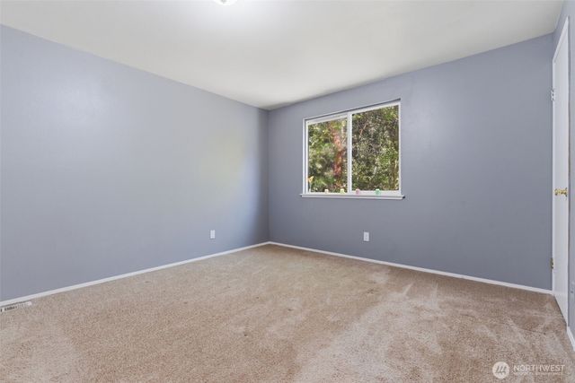 88 NW Lopez Lane, Bremerton, WA 98311