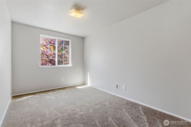 88 NW Lopez Lane, Bremerton, WA 98311