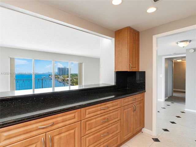 11111 Biscayne Blvd 912, Miami, FL 33181