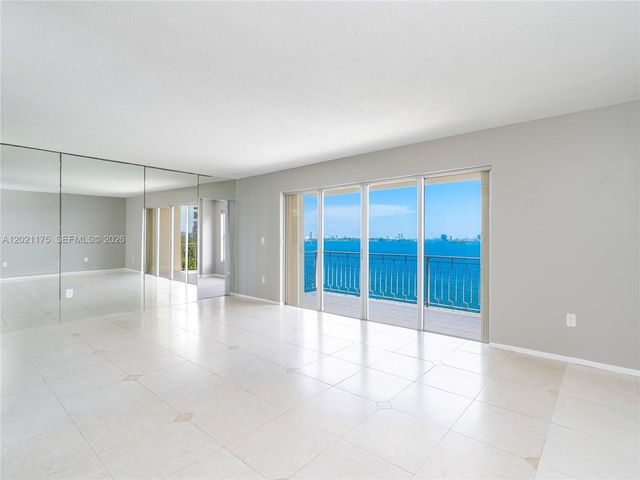 11111 Biscayne Blvd 912, Miami, FL 33181