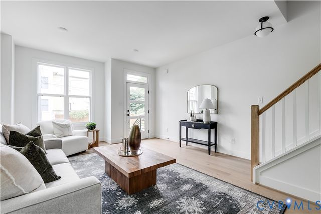 2216 Carrington St, Richmond, VA 23223