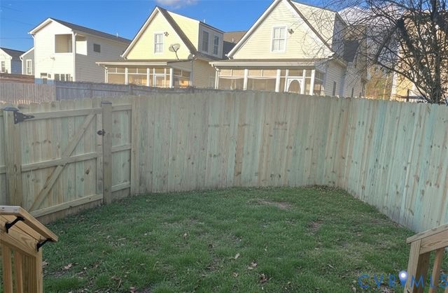 2216 Carrington St, Richmond, VA 23223