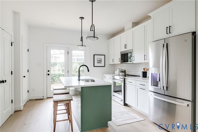 2216 Carrington St, Richmond, VA 23223