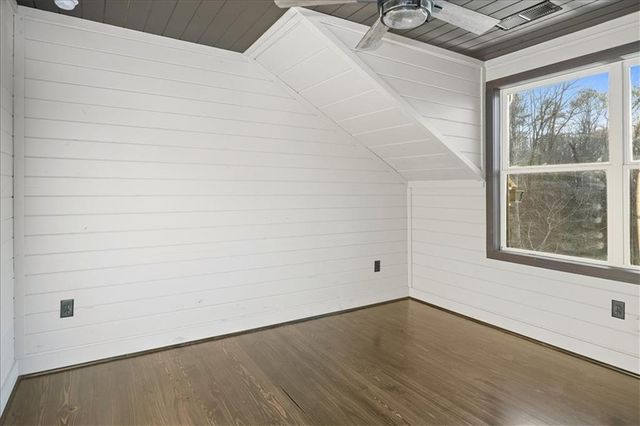 579 Twin Mountain Lake Circle, Talking Rock, GA 30175
