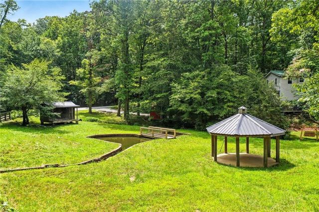 579 Twin Mountain Lake Circle, Talking Rock, GA 30175