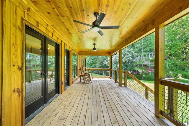 579 Twin Mountain Lake Circle, Talking Rock, GA 30175