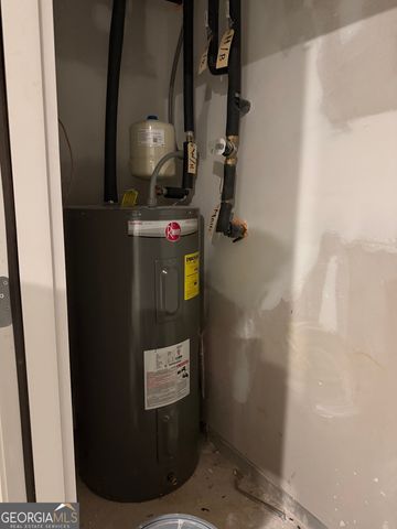 3570 Birdstone Drive, Decatur, GA 30032