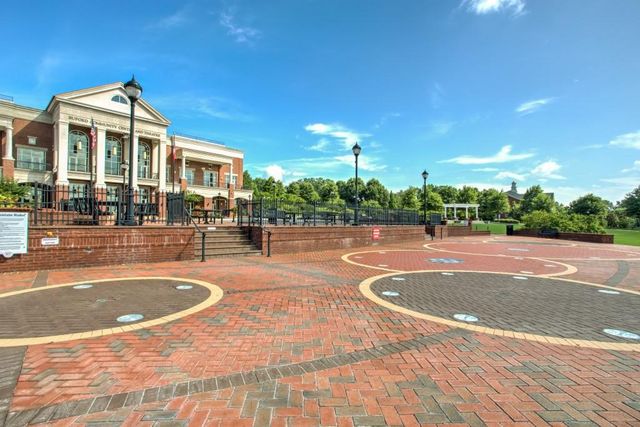 4862 White Street, Sugar Hill, GA 30518