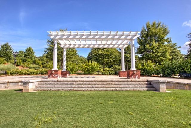 4862 White Street, Sugar Hill, GA 30518