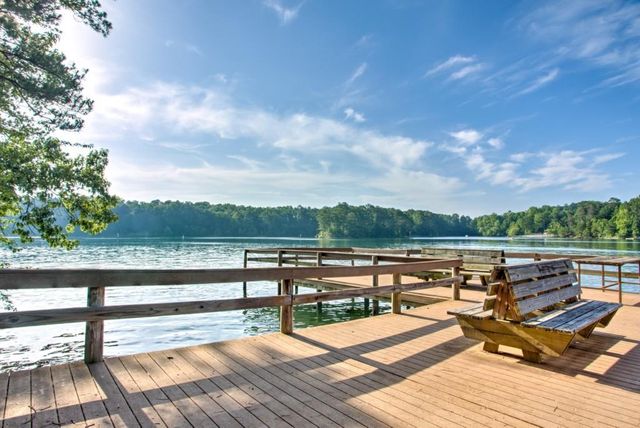 4862 White Street, Sugar Hill, GA 30518