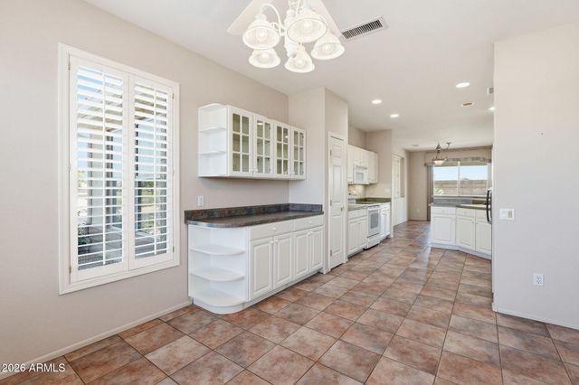 15303 W Gunsight Drive, Sun City West, AZ 85375