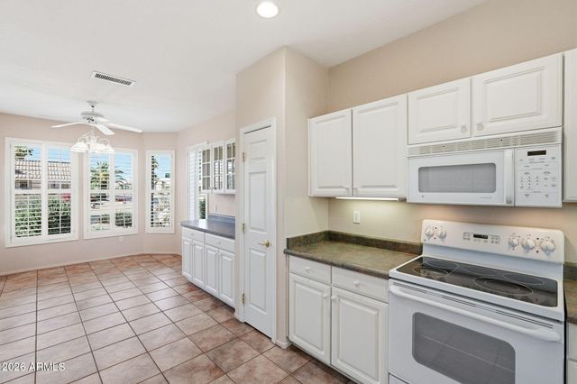 15303 W Gunsight Drive, Sun City West, AZ 85375