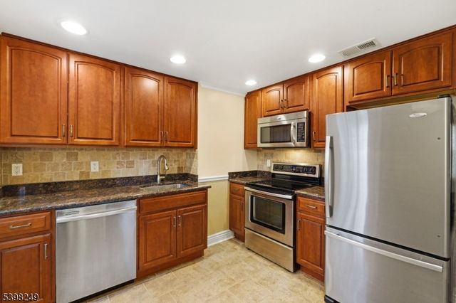 45 MEMORY LANE, Denville Twp., NJ 07834