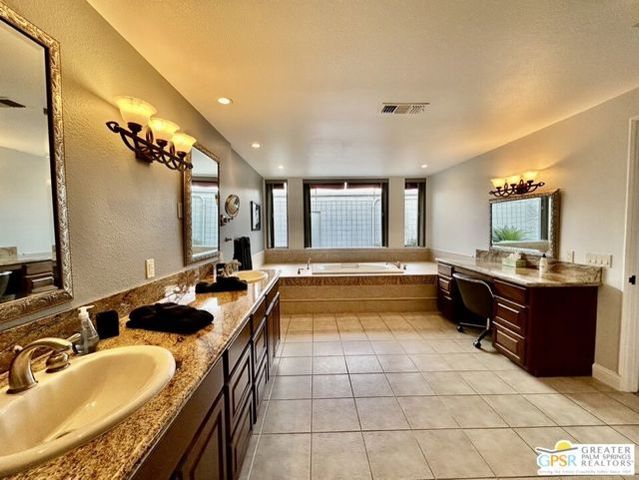 515 Desert Lakes Drive, Palm Springs, CA 92264