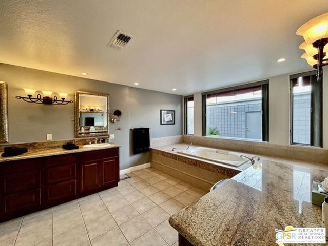 515 Desert Lakes Drive, Palm Springs, CA 92264