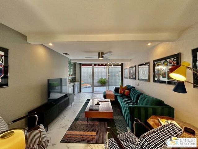 515 Desert Lakes Drive, Palm Springs, CA 92264