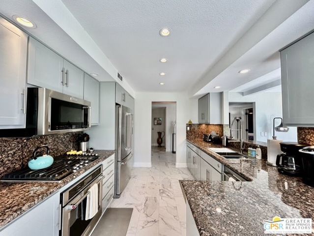 515 Desert Lakes Drive, Palm Springs, CA 92264