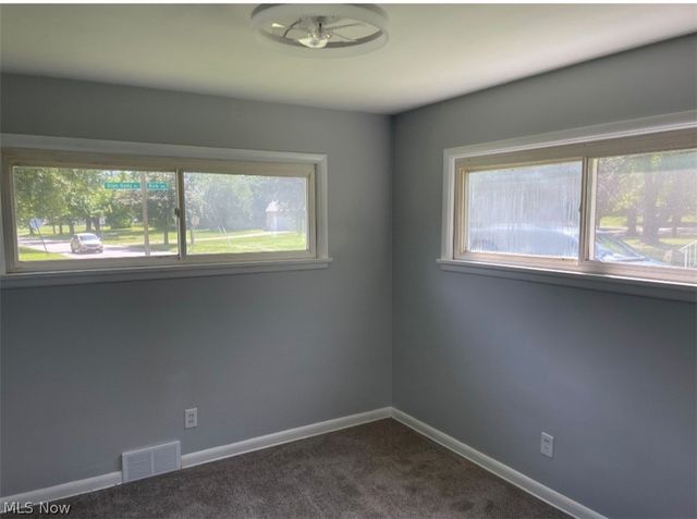 3364 Glen Oaks Drive, Youngstown, OH 44511