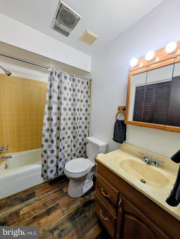 5905 LARUE ST, Harrisburg, PA 17112