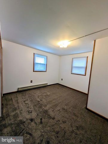 5905 LARUE ST, Harrisburg, PA 17112