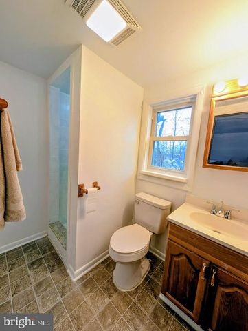 5905 LARUE ST, Harrisburg, PA 17112