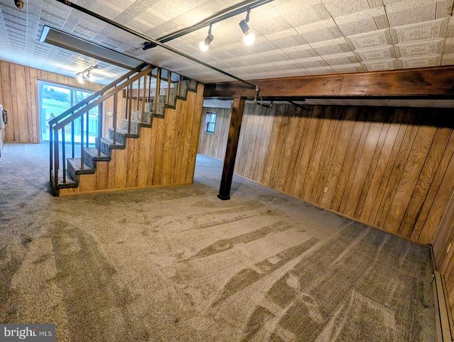 5905 LARUE ST, Harrisburg, PA 17112