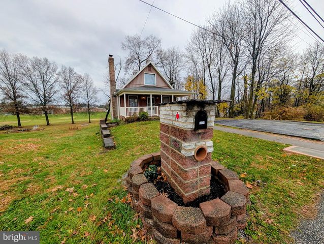 5905 LARUE ST, Harrisburg, PA 17112