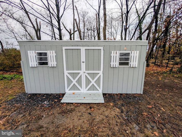 5905 LARUE ST, Harrisburg, PA 17112