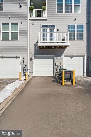 3624 BRIARWOOD DR, Dumfries, VA 22026