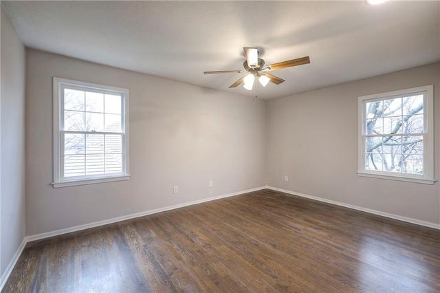 12113 Cherokee Street, Leawood, KS 66209