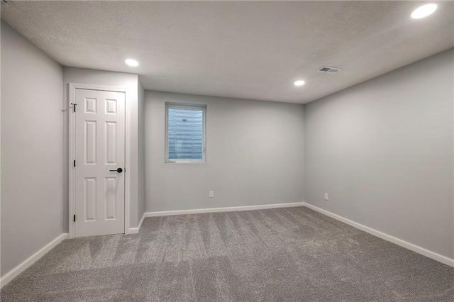 12113 Cherokee Street, Leawood, KS 66209