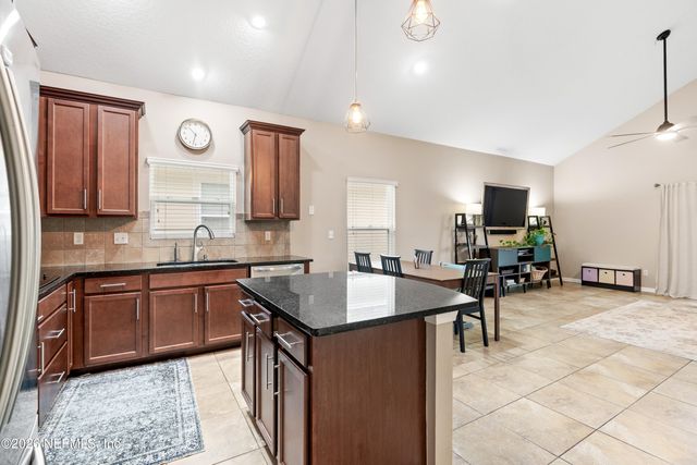 3167 HIDDEN MEADOWS Court, Green Cove Springs, FL 32043