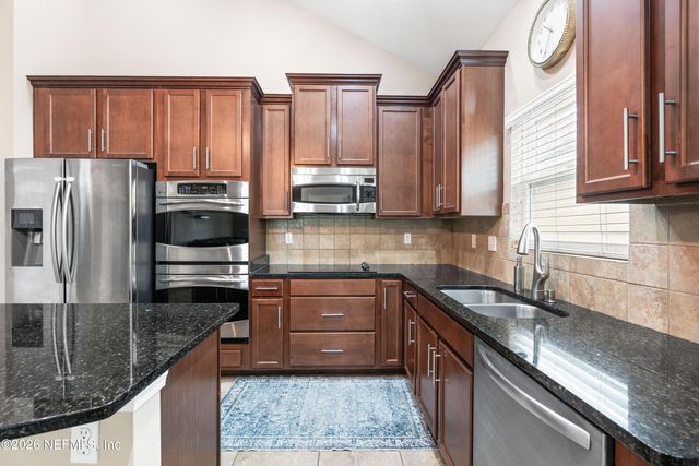 3167 HIDDEN MEADOWS Court, Green Cove Springs, FL 32043