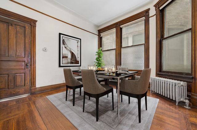 4444 S Berkeley Avenue, Chicago, IL 60653