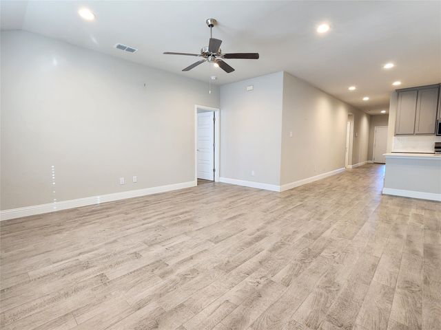 2020 Apalis Drive, Denton, TX 76205