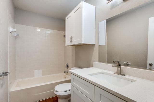 11301 NICOLE CV C, Austin, TX 78753