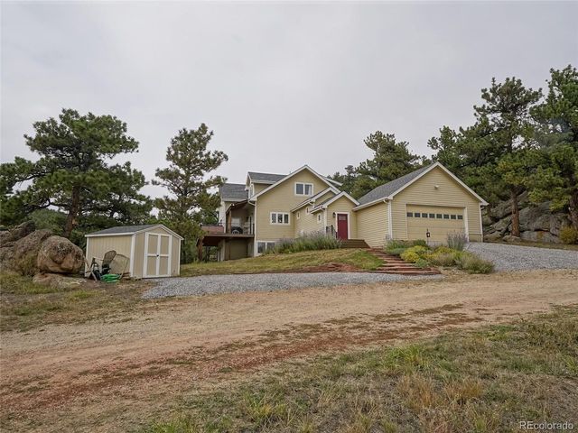 180 Valley View Ln, Lyons, CO 80540