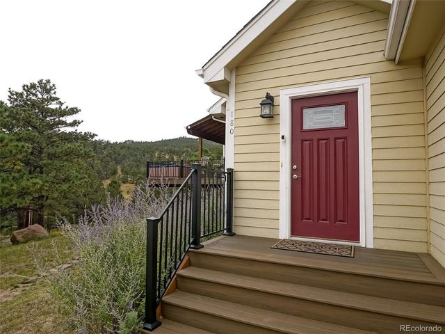 180 Valley View Ln, Lyons, CO 80540