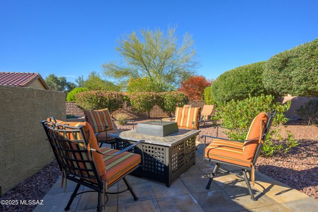 2727 E Sawyer Road, Green Valley, AZ 85614