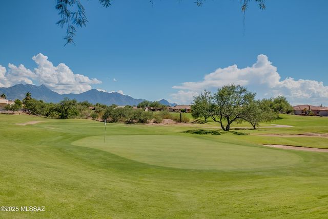 2727 E Sawyer Road, Green Valley, AZ 85614