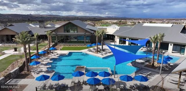 2727 E Sawyer Road, Green Valley, AZ 85614