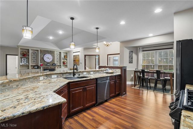 5247 Birchmont Avenue SW, Canton, OH 44706