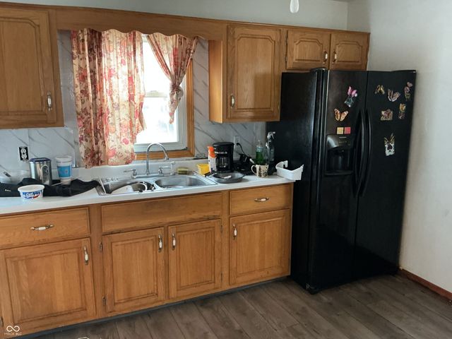 3401 6th Avenue E, Indianapolis, IN 46221