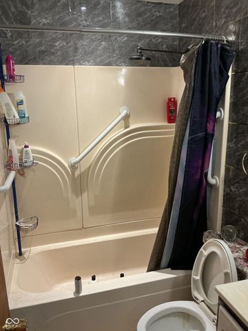 3401 6th Avenue E, Indianapolis, IN 46221